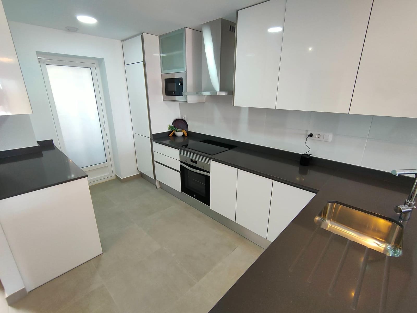 3 bedroom Apartment for sale in San Juan de los Terreros with pool - € 557,000 (Ref: 8246135)