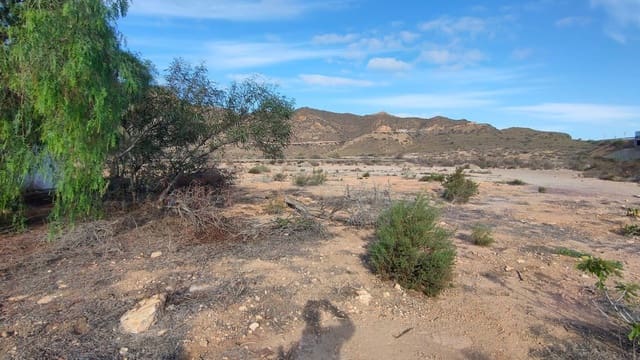 4 Zimmer Finca/Landgut zu verkaufen in San Juan de los Terreros, Pulpí mit Garage - 119.900 € (Ref: 8639392)