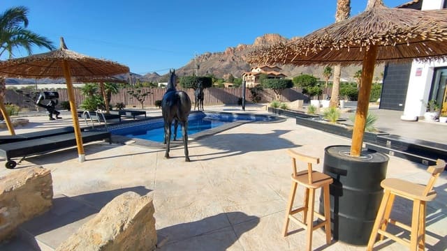 3 sypialnia Willa na sprzedaż w San Juan de los Terreros, Pulpí z basenem - 795 000 € (Ref: 8741636)