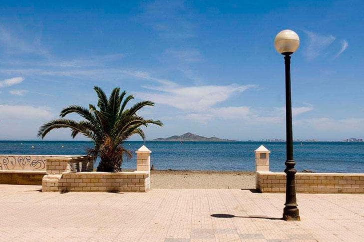 3 soveværelse Semi-Rækkehus til salg i Los Nietos med swimmingpool - € 359.900 (Ref: 8849482)