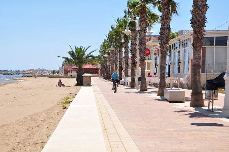 3 soveværelse Semi-Rækkehus til salg i Los Nietos med swimmingpool - € 359.900 (Ref: 8849482)