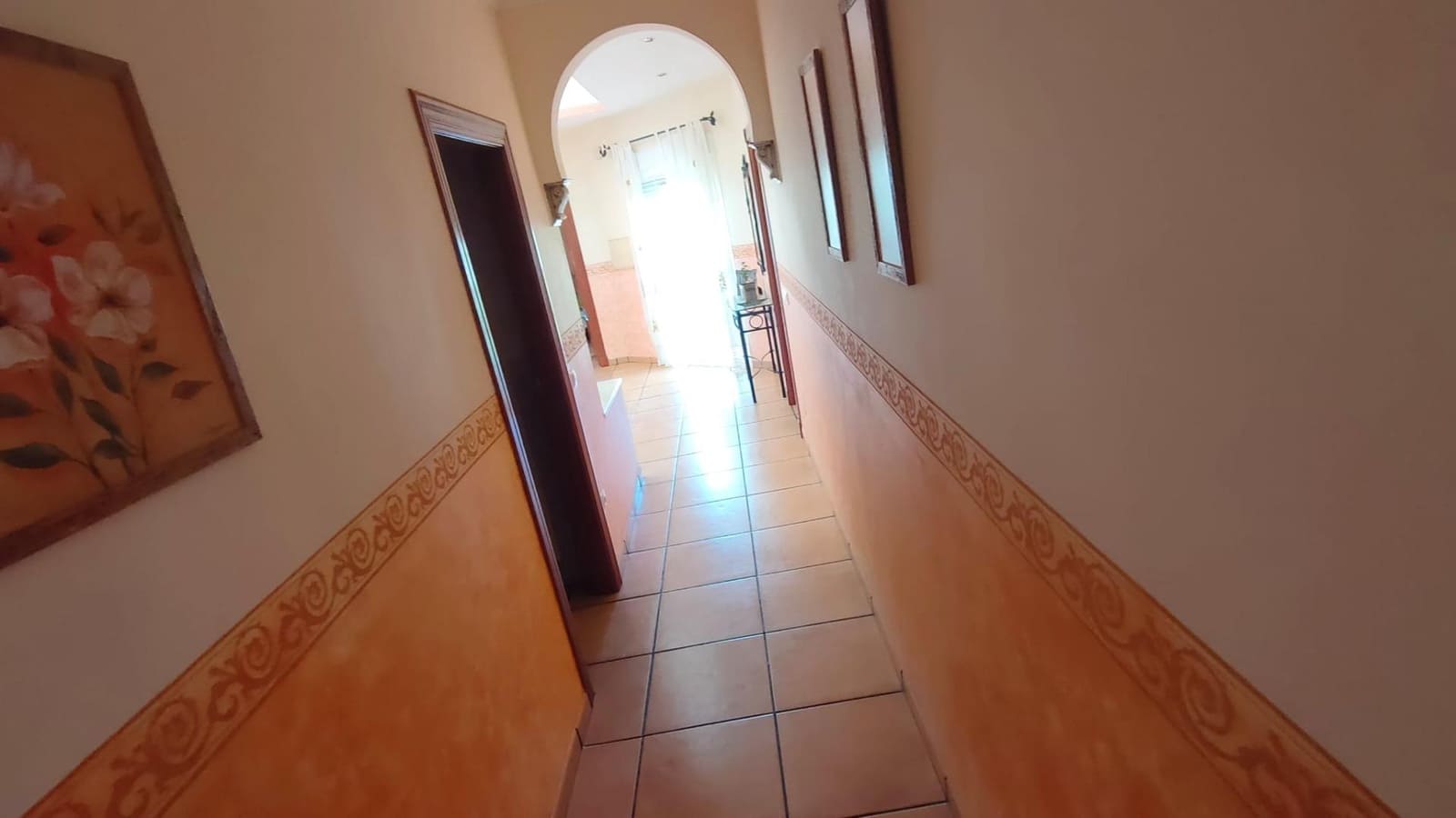 4 bedroom Villa for sale in Cuevas del Almanzora with garage - € 295,000 (Ref: 8923814)