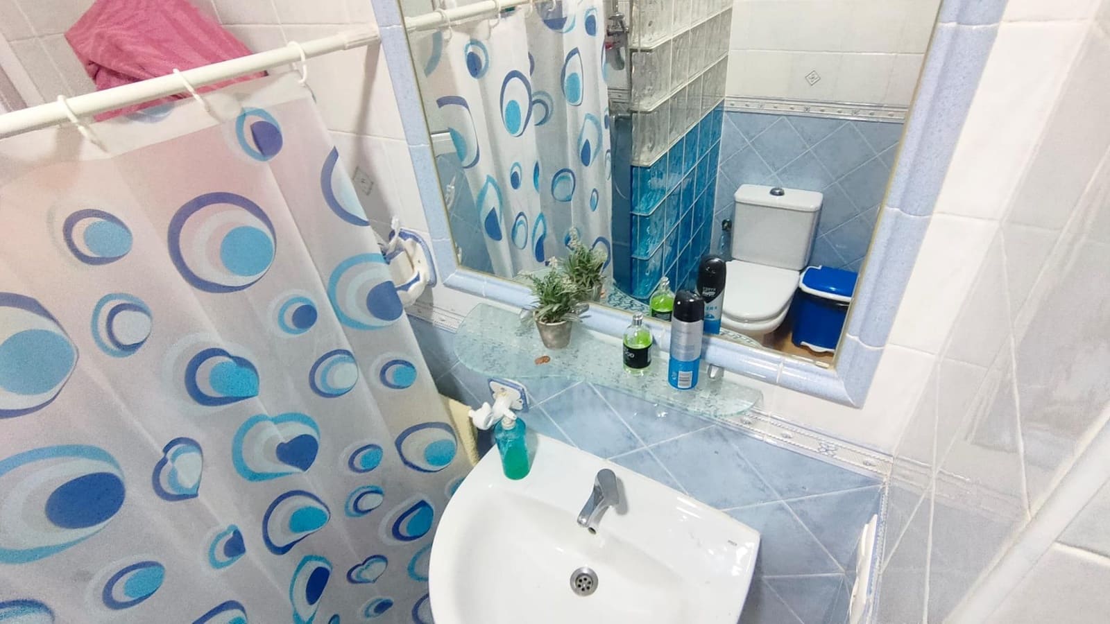 4 bedroom Villa for sale in Cuevas del Almanzora with garage - € 295,000 (Ref: 8923814)