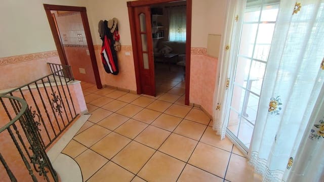 4 sypialnia Willa na sprzedaż w Cuevas del Almanzora z garażem - 295 000 € (Ref: 8923814)