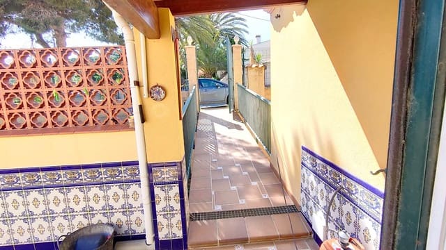 4 sypialnia Willa na sprzedaż w Cuevas del Almanzora z garażem - 295 000 € (Ref: 8923814)