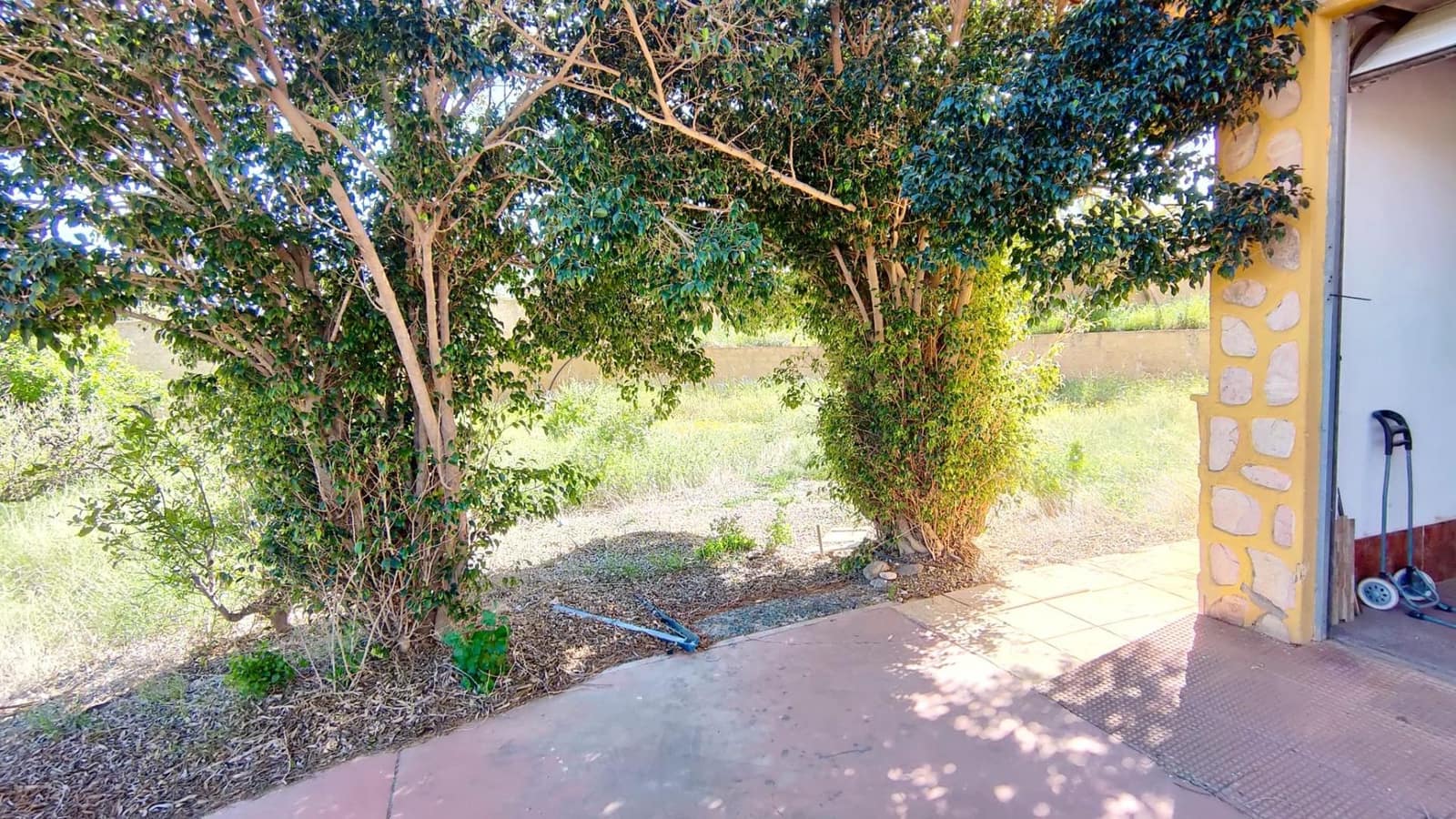 4 bedroom Villa for sale in Cuevas del Almanzora with garage - € 295,000 (Ref: 8923814)