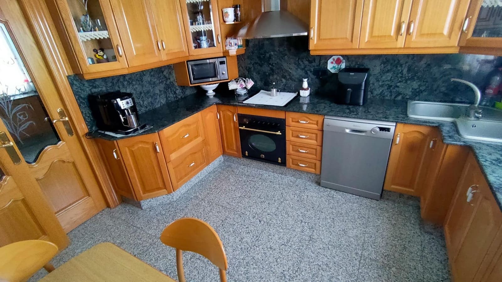 3 bedroom Apartment for sale in San Juan de los Terreros with pool - € 325,000 (Ref: 9008025)