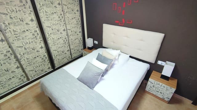 2 soverom Penthouse til salgs i Los Collados, Aguilas - € 135 000 (Ref: 9102936)