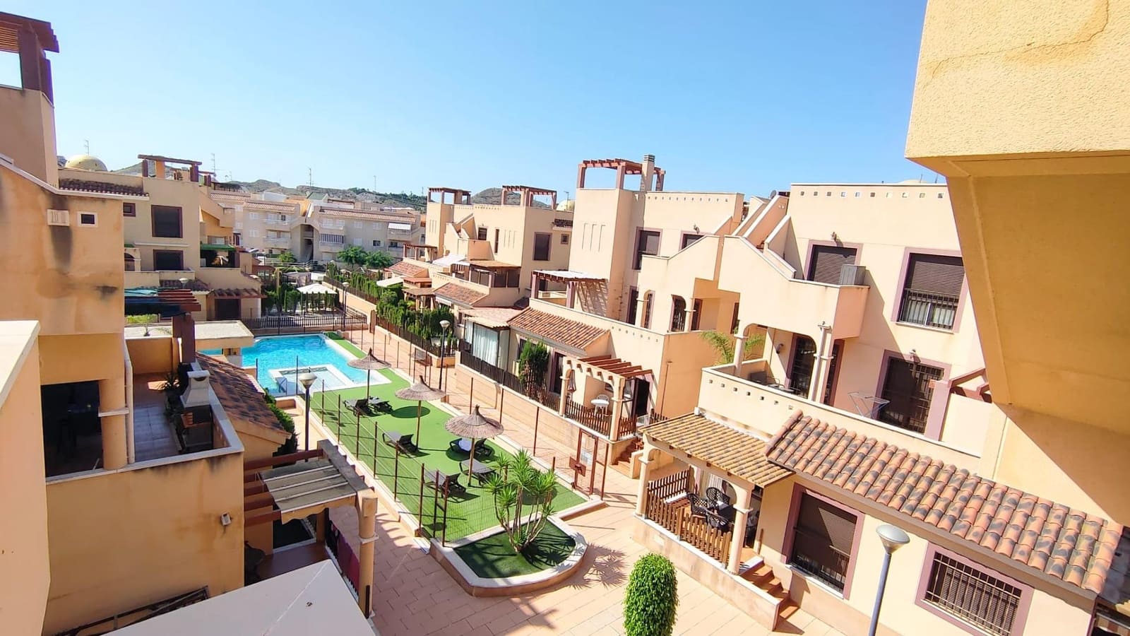 2 soveværelse Penthouse til salg i Los Collados - € 135.000 (Ref: 9102936)