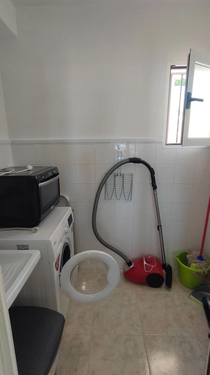 2 bedroom Flat for sale in San Juan de los Terreros with pool - € 160,000 (Ref: 9104695)
