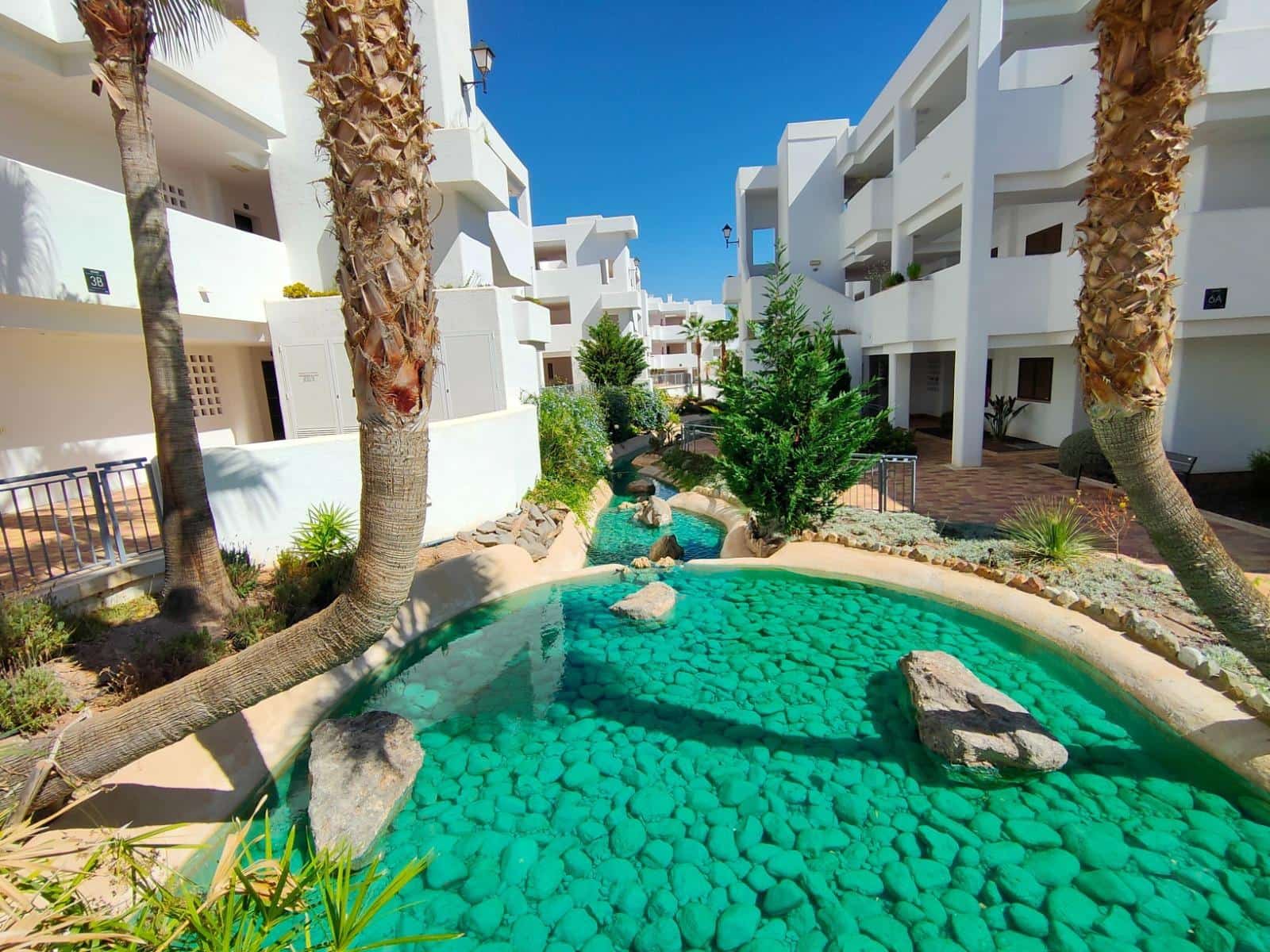 2 soveværelse Penthouse til salg i San Juan de los Terreros med garage - € 235.000 (Ref: 9186909)