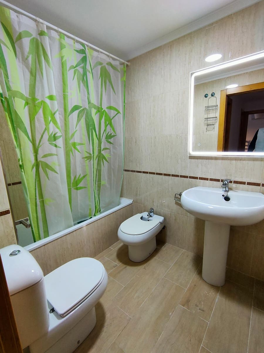 2 slaapkamer Flat te koop in Albacete stad - € 189.900 (Ref: 9431333)