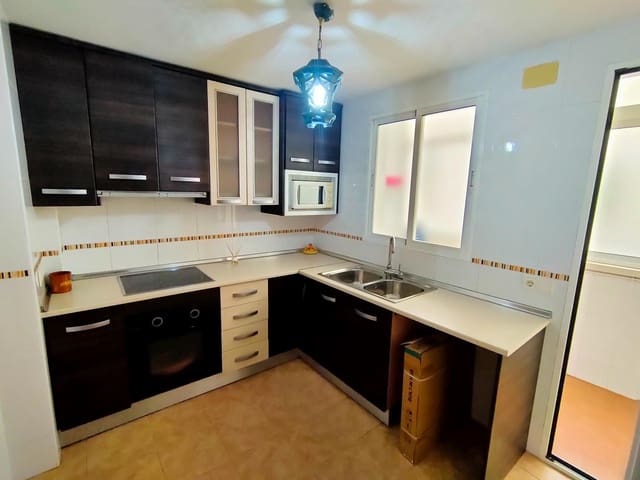 2 slaapkamer Flat te koop in Albacete stad - € 189.900 (Ref: 9431333)