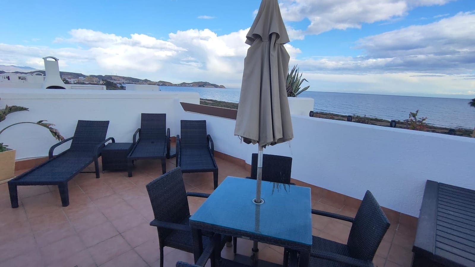 Adosado de 3 habitaciones en San Juan de los Terreros en venta con piscina garaje - 599.000 € (Ref: 9605044)