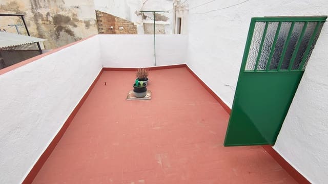 3 bedroom Townhouse for sale in Vélez-Rubio with garage - € 106,000 (Ref: 9656150)