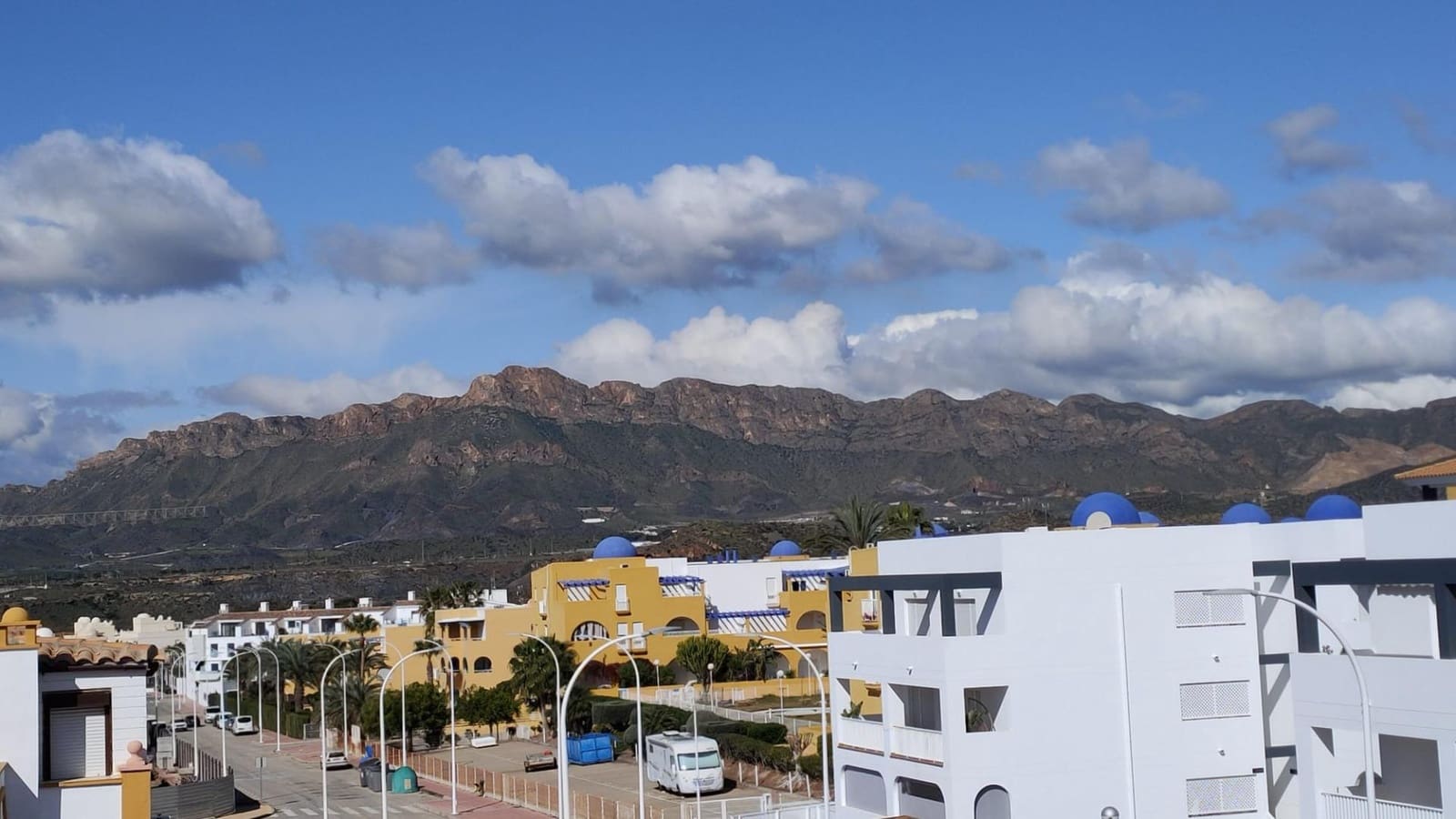 2 quarto Moradia em Banda para arrendar em San Juan de los Terreros com piscina - 700 € (Ref: 9677538)