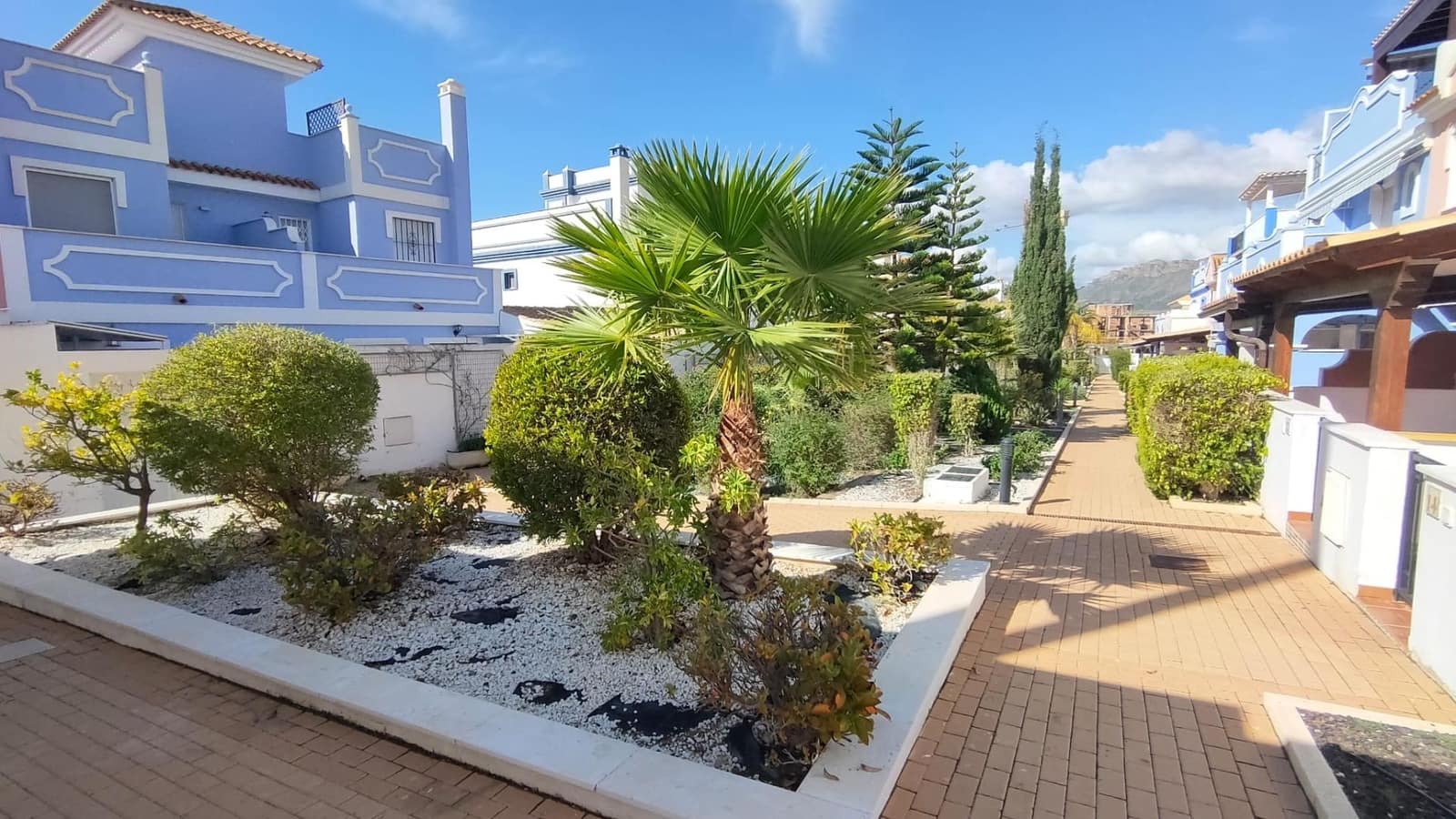 2 quarto Moradia em Banda para arrendar em San Juan de los Terreros com piscina - 700 € (Ref: 9677538)
