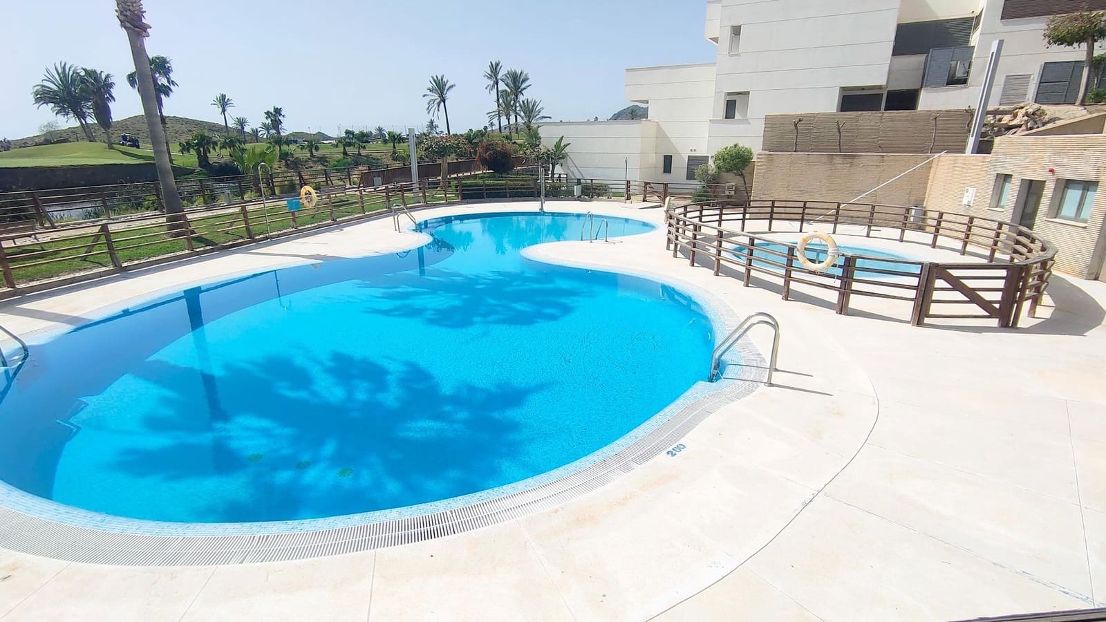 2 sypialnia Apartament na sprzedaż w San Juan de los Terreros z basenem garażem - 239 900 € (Ref: 9770708)