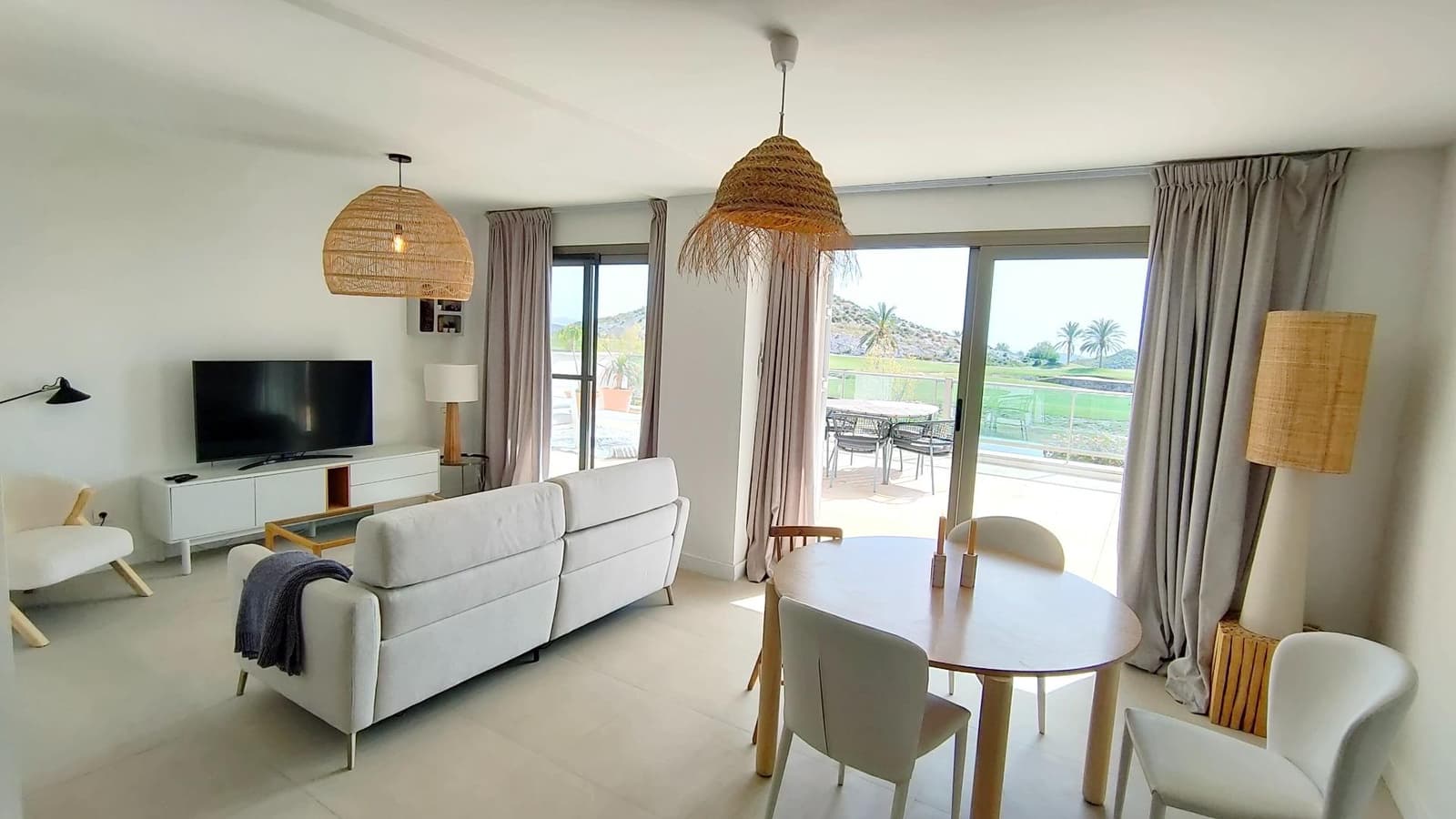 4 soveværelse Lejlighed til salg i San Juan de los Terreros med swimmingpool garage - € 470.000 (Ref: 9770709)