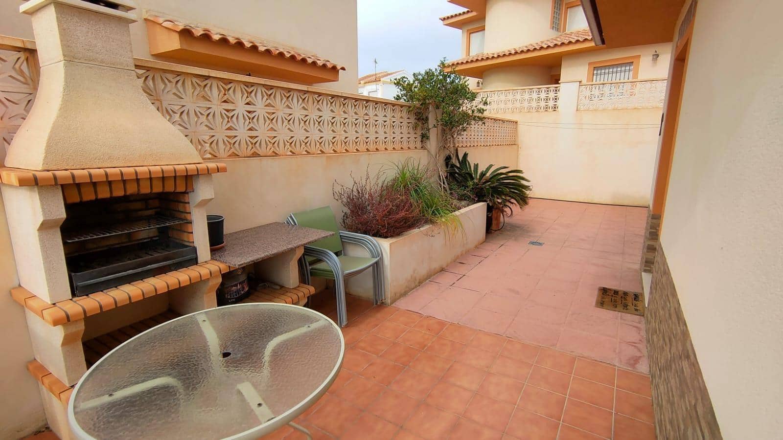 4 slaapkamer Villa te koop in San Juan de los Terreros met zwembad garage - € 469.950 (Ref: 9808025)