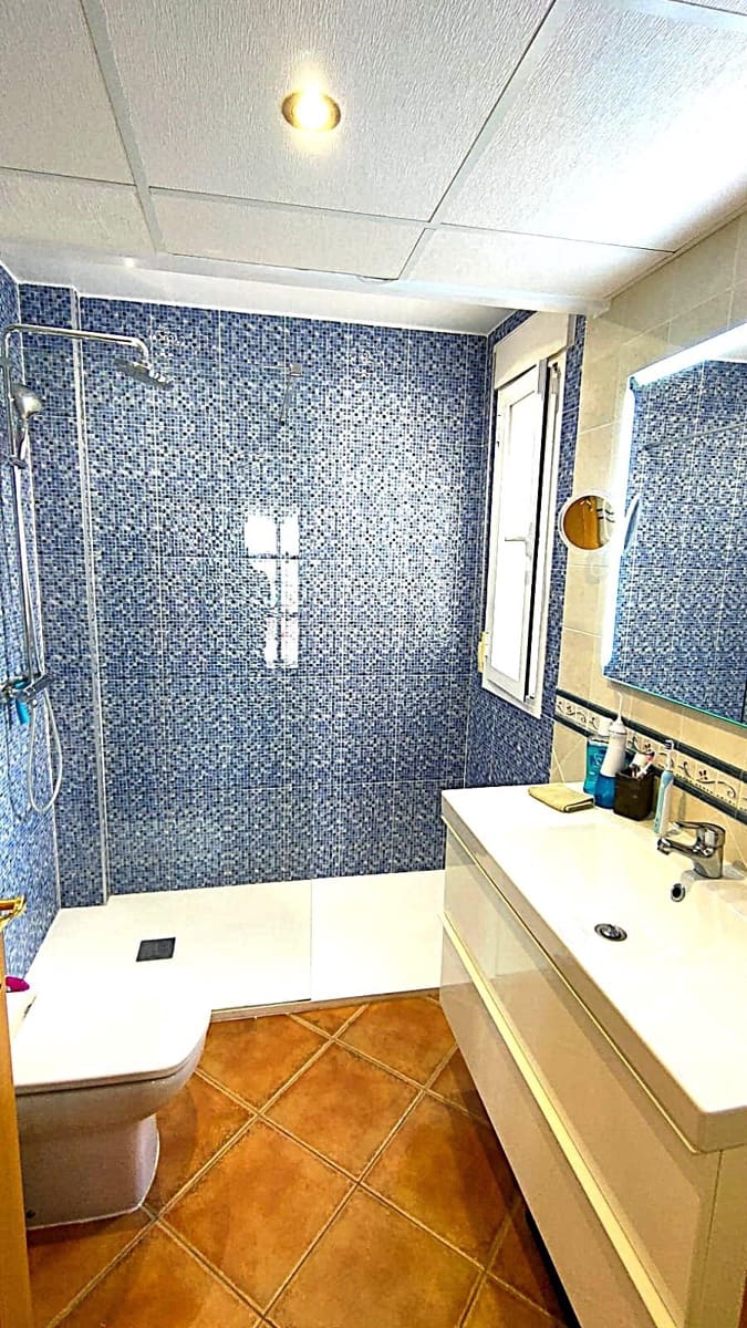 4 slaapkamer Villa te koop in San Juan de los Terreros met zwembad garage - € 469.950 (Ref: 9808025)