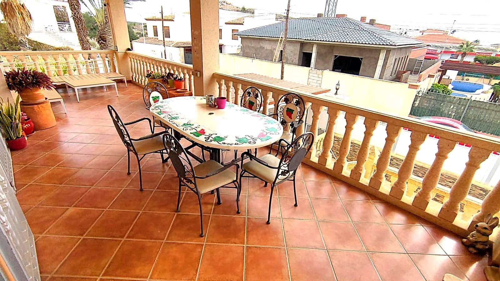 4 slaapkamer Villa te koop in San Juan de los Terreros met zwembad garage - € 469.950 (Ref: 9808025)