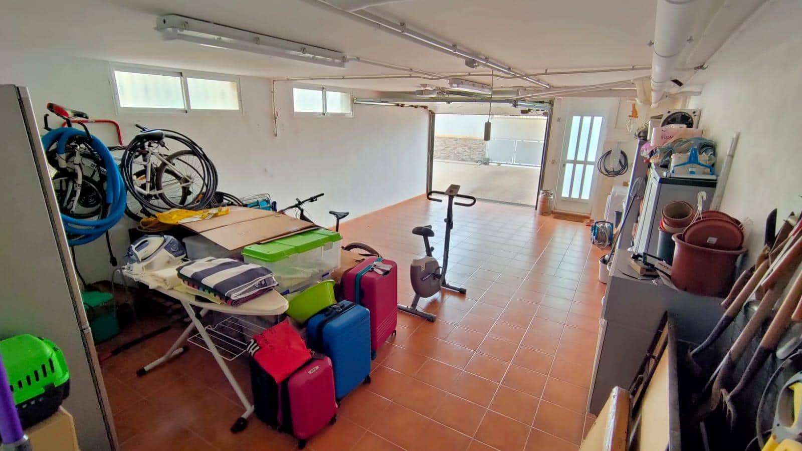 4 slaapkamer Villa te koop in San Juan de los Terreros met zwembad garage - € 469.950 (Ref: 9808025)