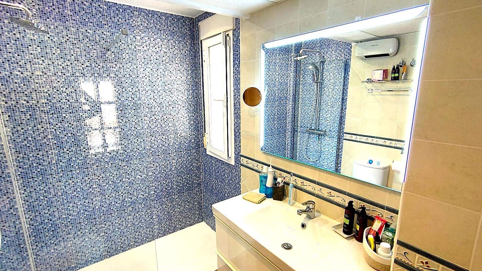 4 slaapkamer Villa te koop in San Juan de los Terreros met zwembad garage - € 469.950 (Ref: 9808025)