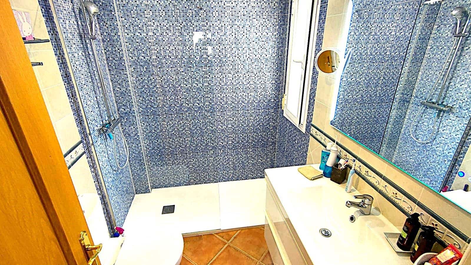 4 slaapkamer Villa te koop in San Juan de los Terreros met zwembad garage - € 469.950 (Ref: 9808025)