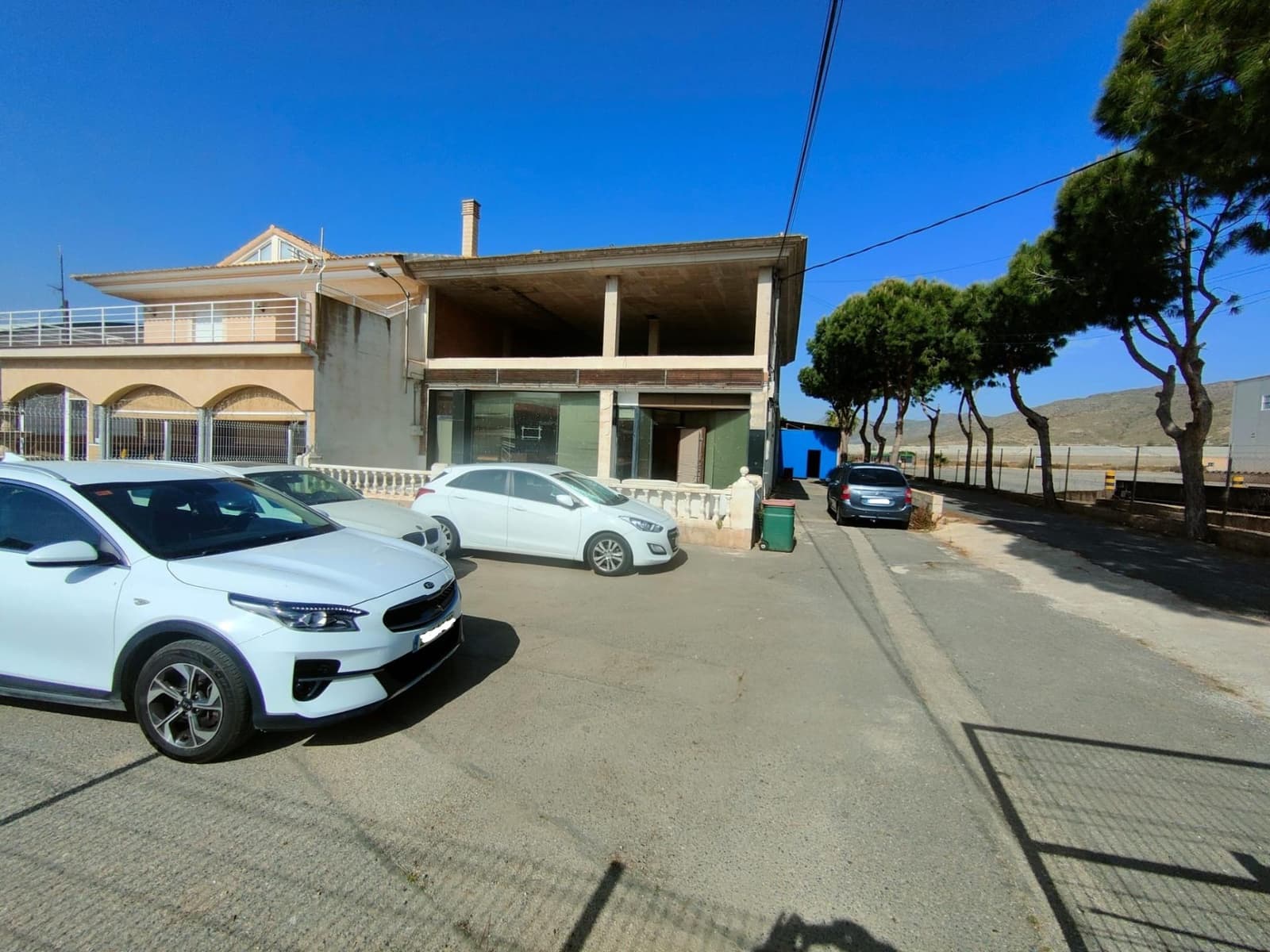 Kommersiell till salu i Ramonete med garage - 299 900 € (Ref: 9815882)