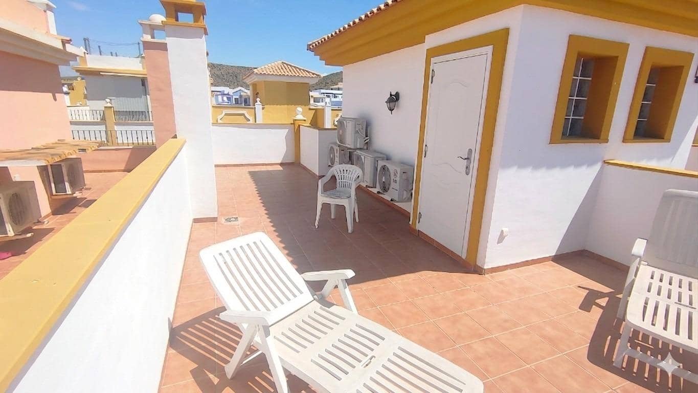 3 soveværelse Lejlighed til salg i San Juan de los Terreros med swimmingpool - € 229.900 (Ref: 9822961)