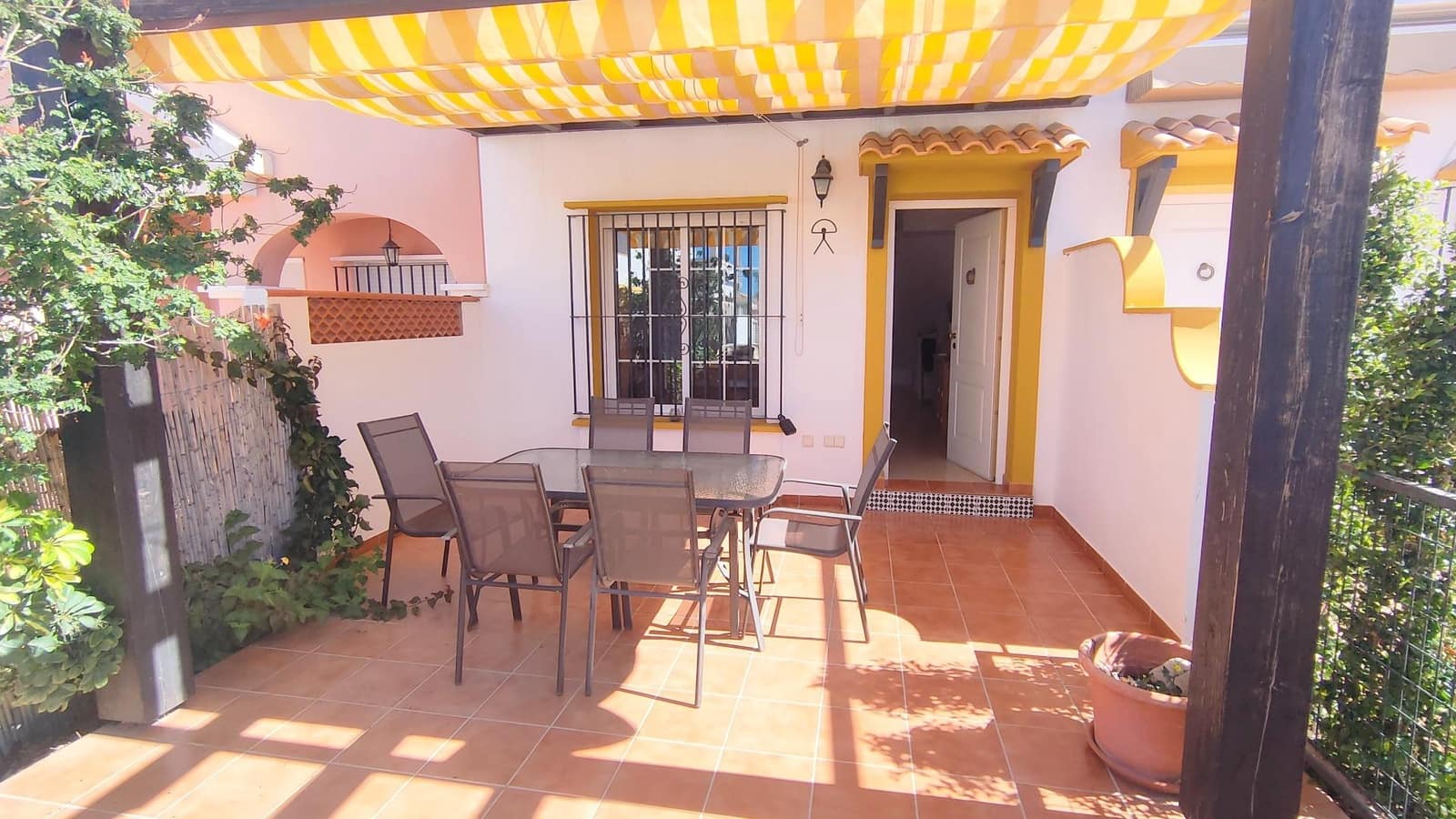 3 bedroom Apartment for sale in San Juan de los Terreros with pool - € 229,900 (Ref: 9822961)