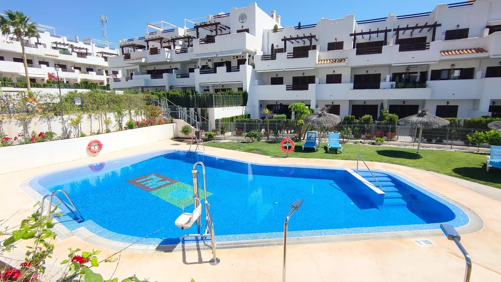 1 soverom Leilighet til salgs i San Juan de los Terreros med svømmebasseng garasje - € 135 000 (Ref: 9843432)