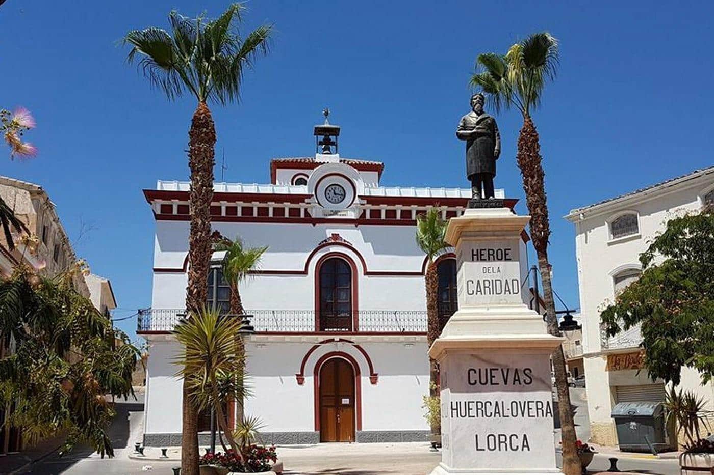 Casa de 5 habitaciones en Cuevas del Almanzora en venta - 190.000 € (Ref: 9896368)