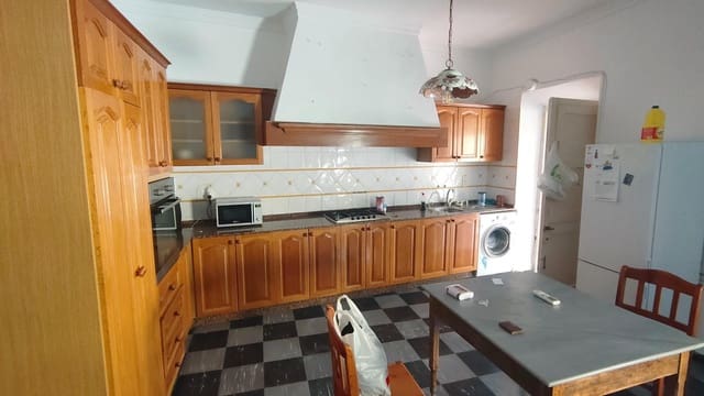 Casa de 5 habitaciones en Cuevas del Almanzora en venta - 190.000 € (Ref: 9896368)