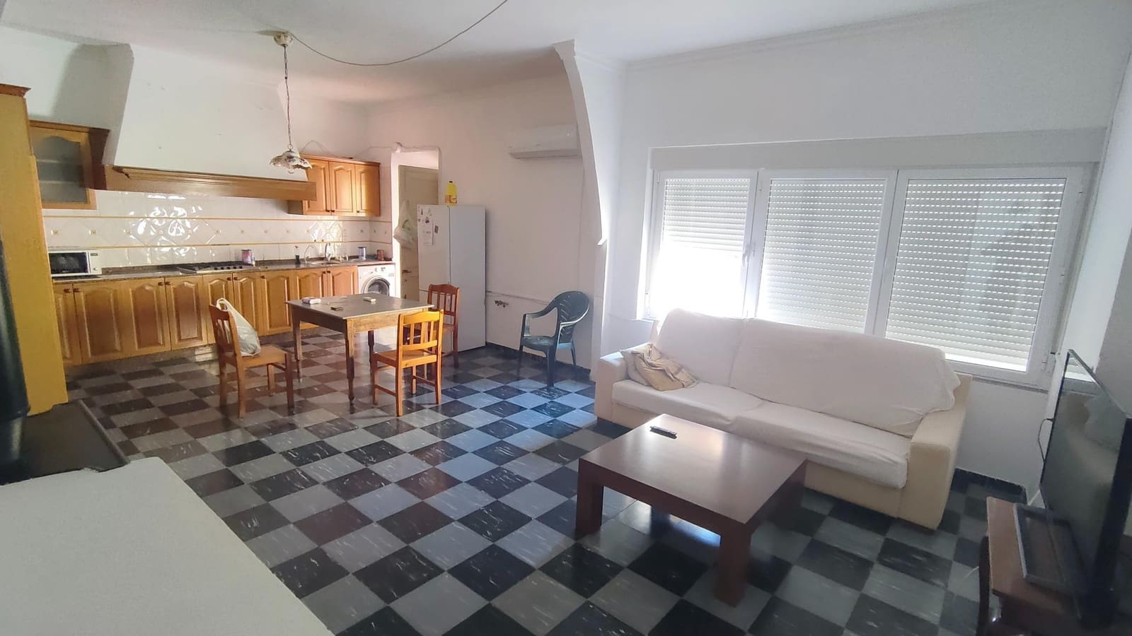 Casa de 5 habitaciones en Cuevas del Almanzora en venta - 190.000 € (Ref: 9896368)