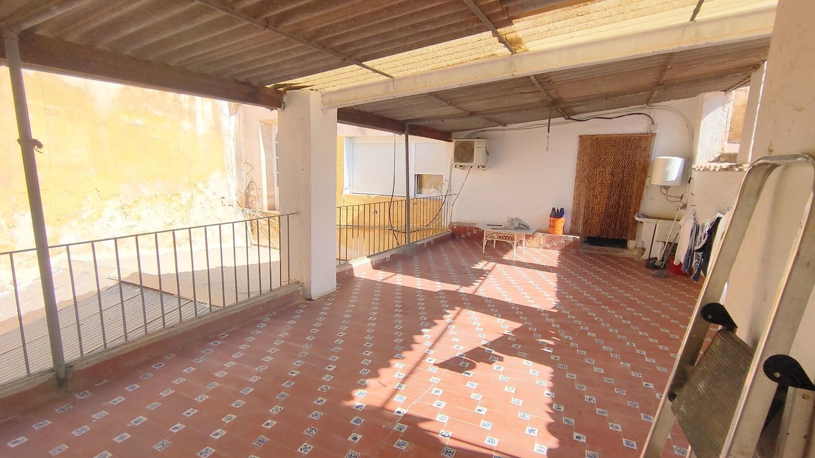 Casa de 5 habitaciones en Cuevas del Almanzora en venta - 190.000 € (Ref: 9896368)