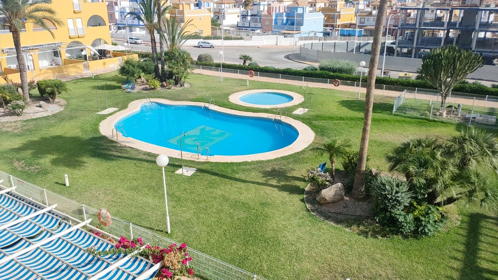 2 sypialnia Apartament na sprzedaż w San Juan de los Terreros z basenem - 165 000 € (Ref: 9990763)