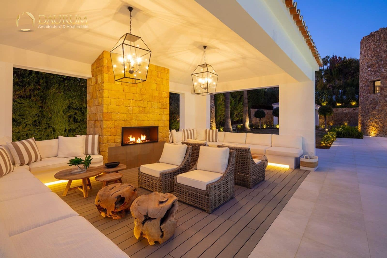 5 soverom Villa til salgs i Nueva Andalucia med svømmebasseng garasje - € 10 950 000 (Ref: 9332841)