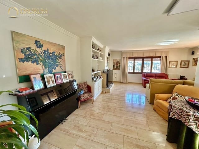 7 sypialnia Willa na sprzedaż w Hacienda Clavero, Miasto Málaga z basenem garażem - 1 750 000 € (Ref: 9332843)