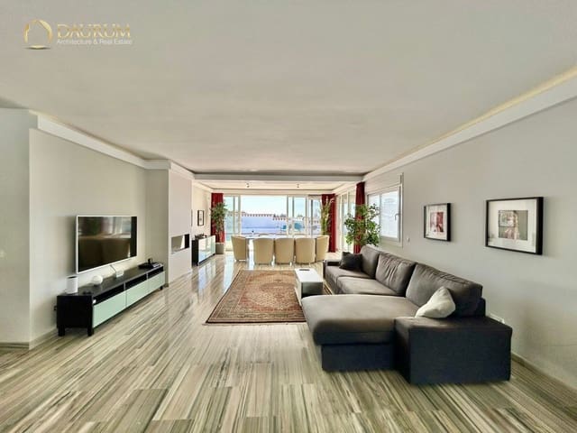 3 sypialnia Willa na sprzedaż w San Pedro de Alcántara Pueblo, Marbella z basenem garażem - 1 350 000 € (Ref: 9332845)