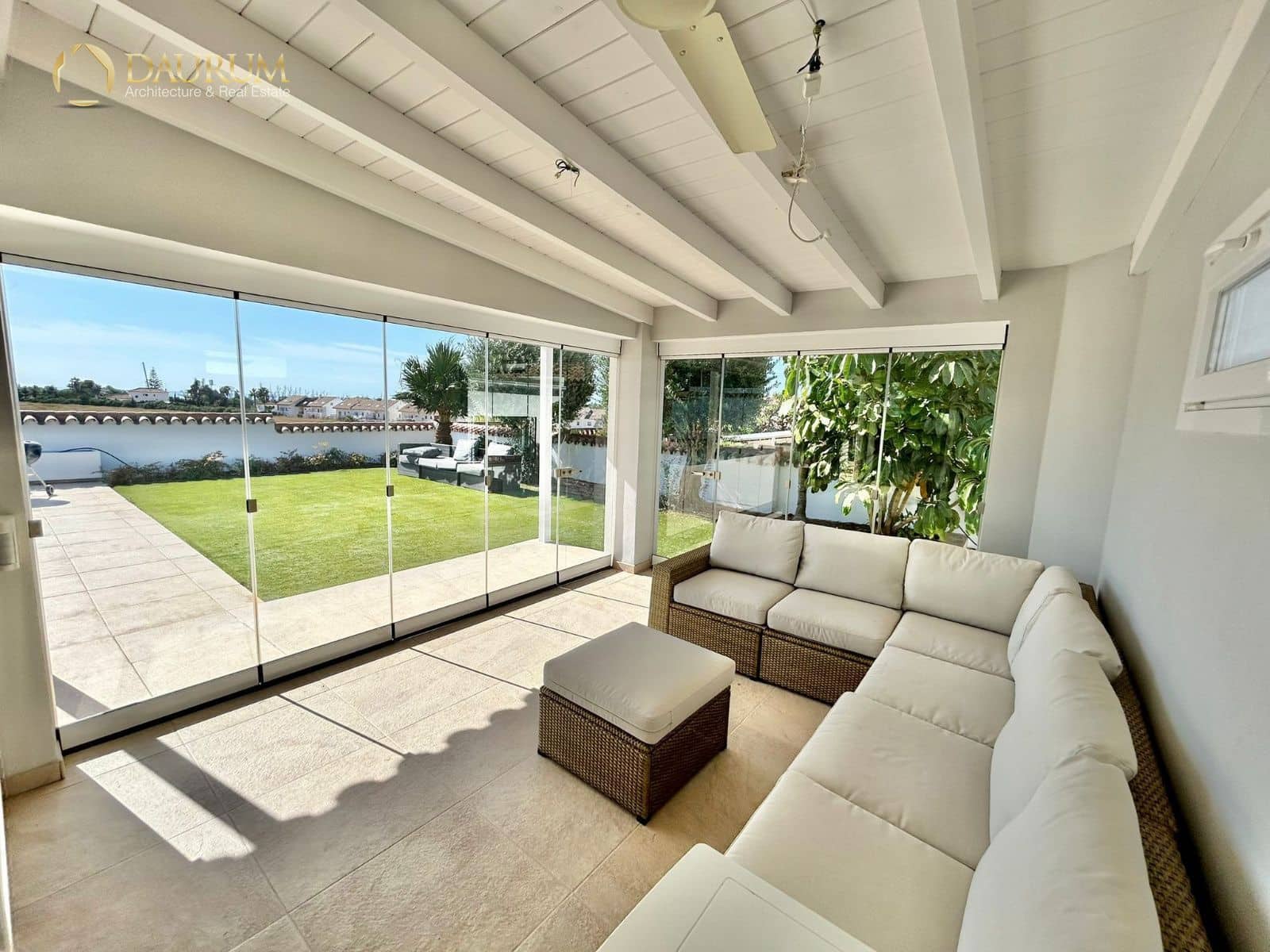 3 soverom Villa til salgs i San Pedro de Alcantara med svømmebasseng garasje - € 1 350 000 (Ref: 9332845)