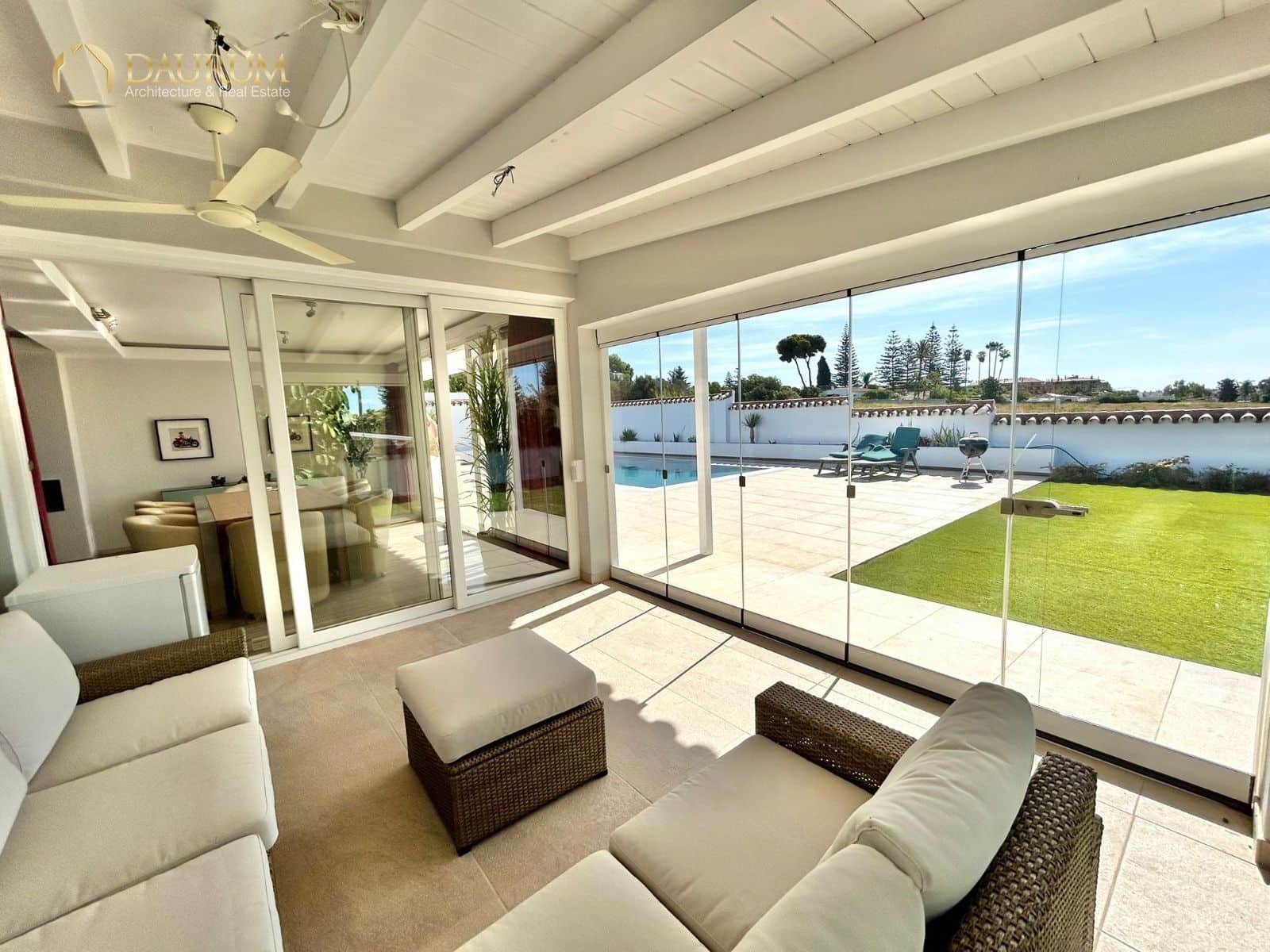 3 soverom Villa til salgs i San Pedro de Alcantara med svømmebasseng garasje - € 1 350 000 (Ref: 9332845)