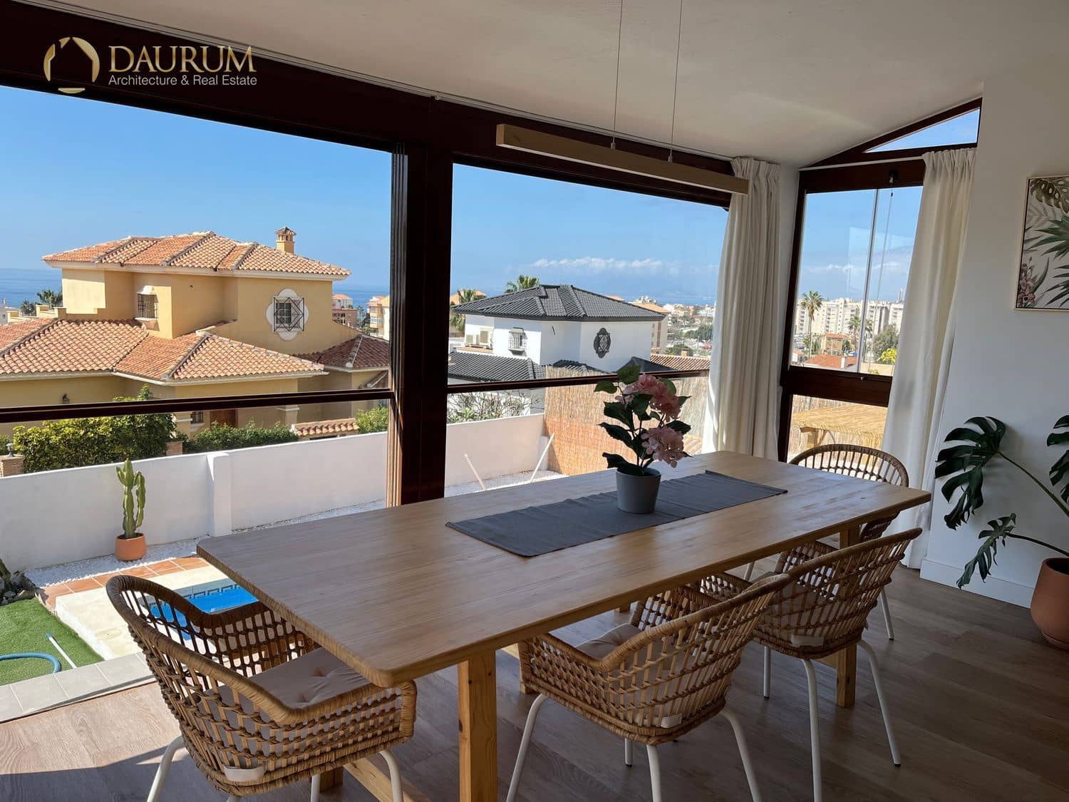 3 slaapkamer Villa te koop in Rincon de la Victoria met zwembad garage - € 865.000 (Ref: 9332847)