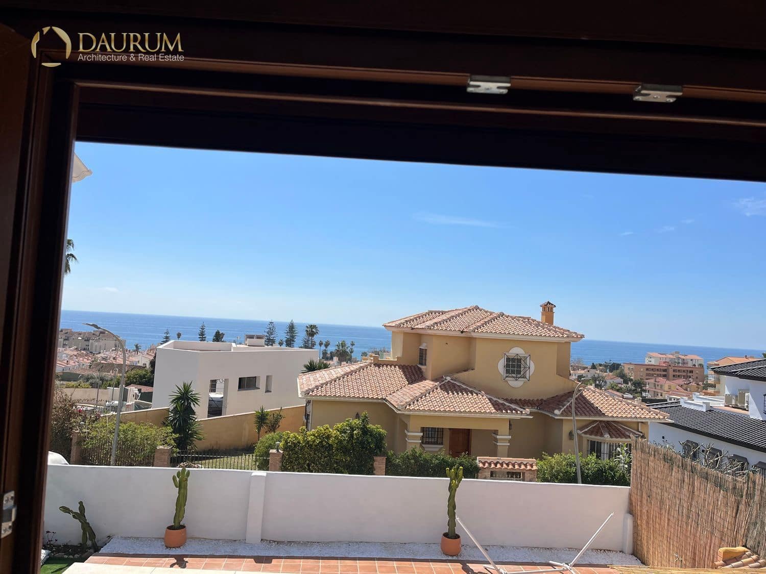 3 slaapkamer Villa te koop in Rincon de la Victoria met zwembad garage - € 865.000 (Ref: 9332847)