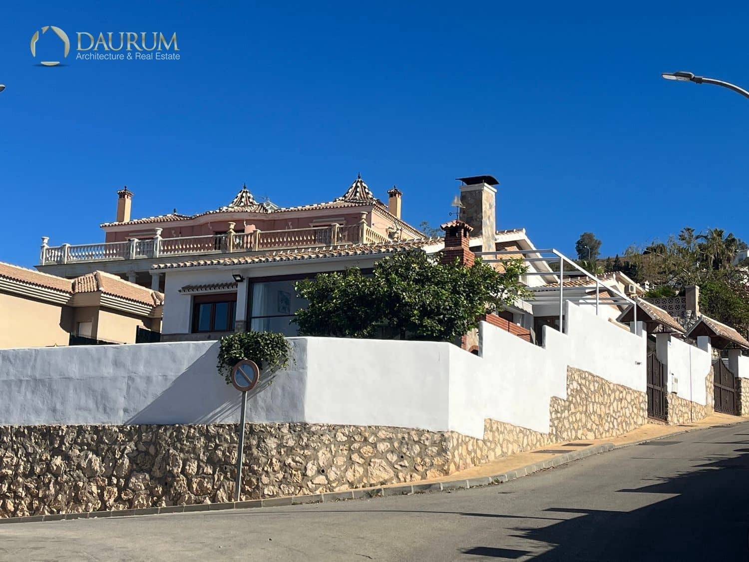 3 slaapkamer Villa te koop in Rincon de la Victoria met zwembad garage - € 865.000 (Ref: 9332847)