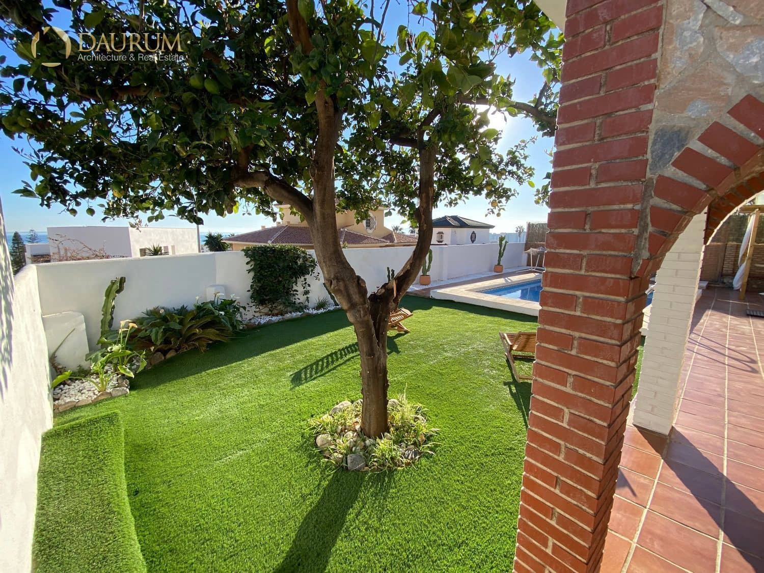 3 slaapkamer Villa te koop in Rincon de la Victoria met zwembad garage - € 865.000 (Ref: 9332847)