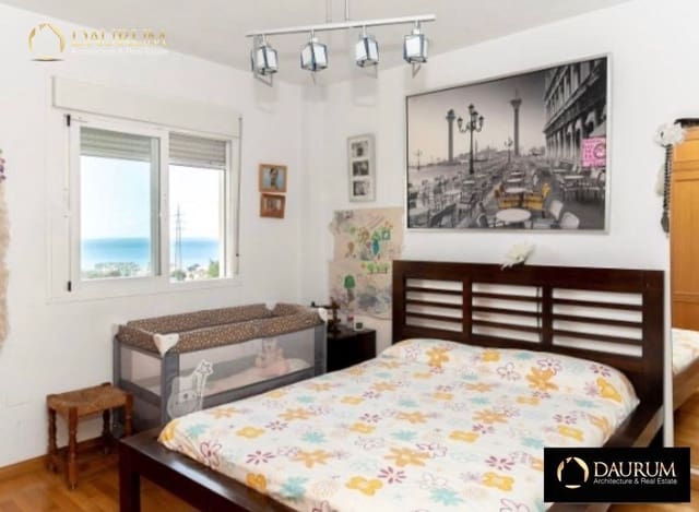 4 sypialnia Willa na sprzedaż w Lomas de San Anton, Miasto Málaga z basenem garażem - 875 000 € (Ref: 9332848)