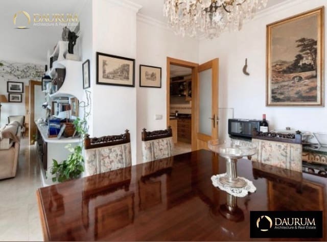 4 sypialnia Willa na sprzedaż w Lomas de San Anton, Miasto Málaga z basenem garażem - 875 000 € (Ref: 9332848)