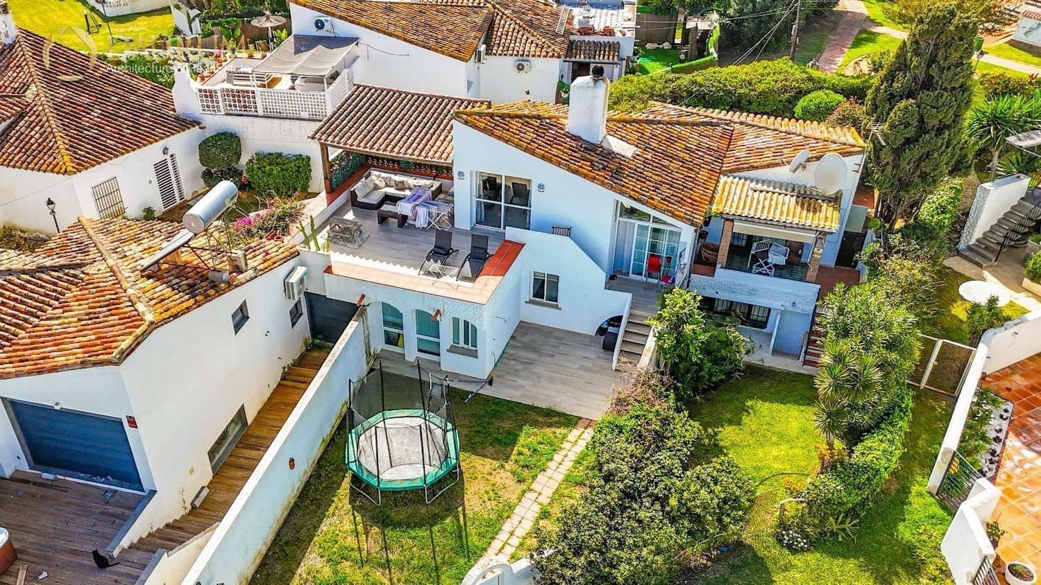 3 Zimmer Haus zu verkaufen in Bahia Dorada mit Pool Garage - 545.000 € (Ref: 9332850)